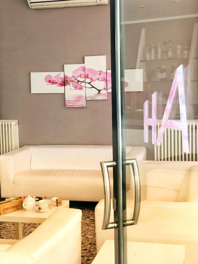 Hotel Amoha Rimini Luaran gambar