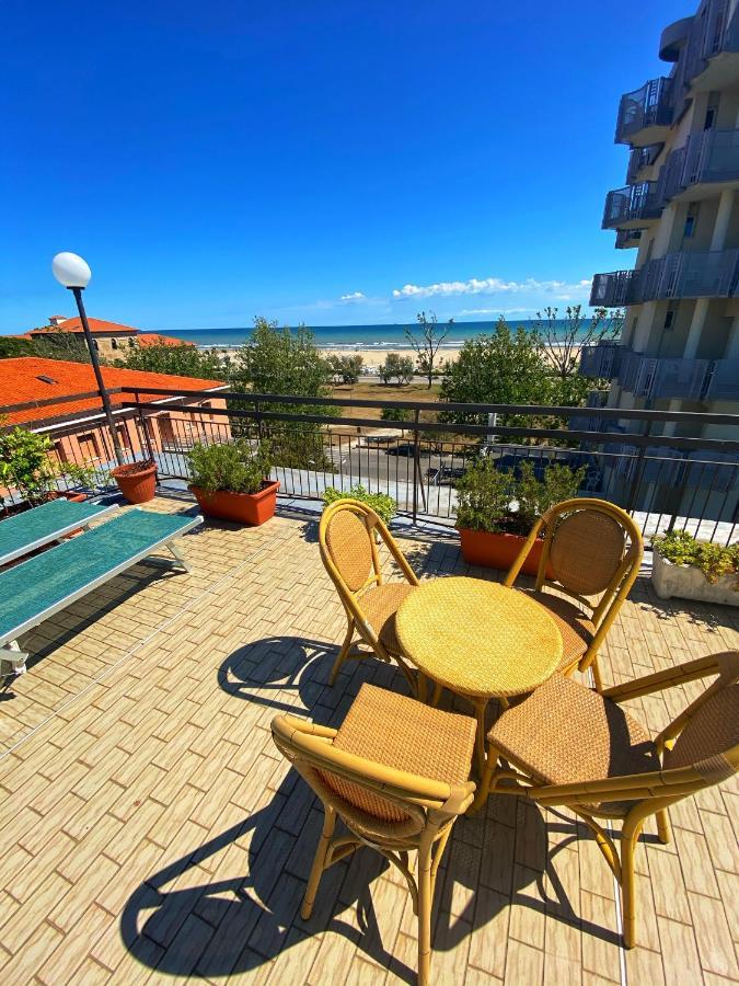 Hotel Amoha Rimini Luaran gambar